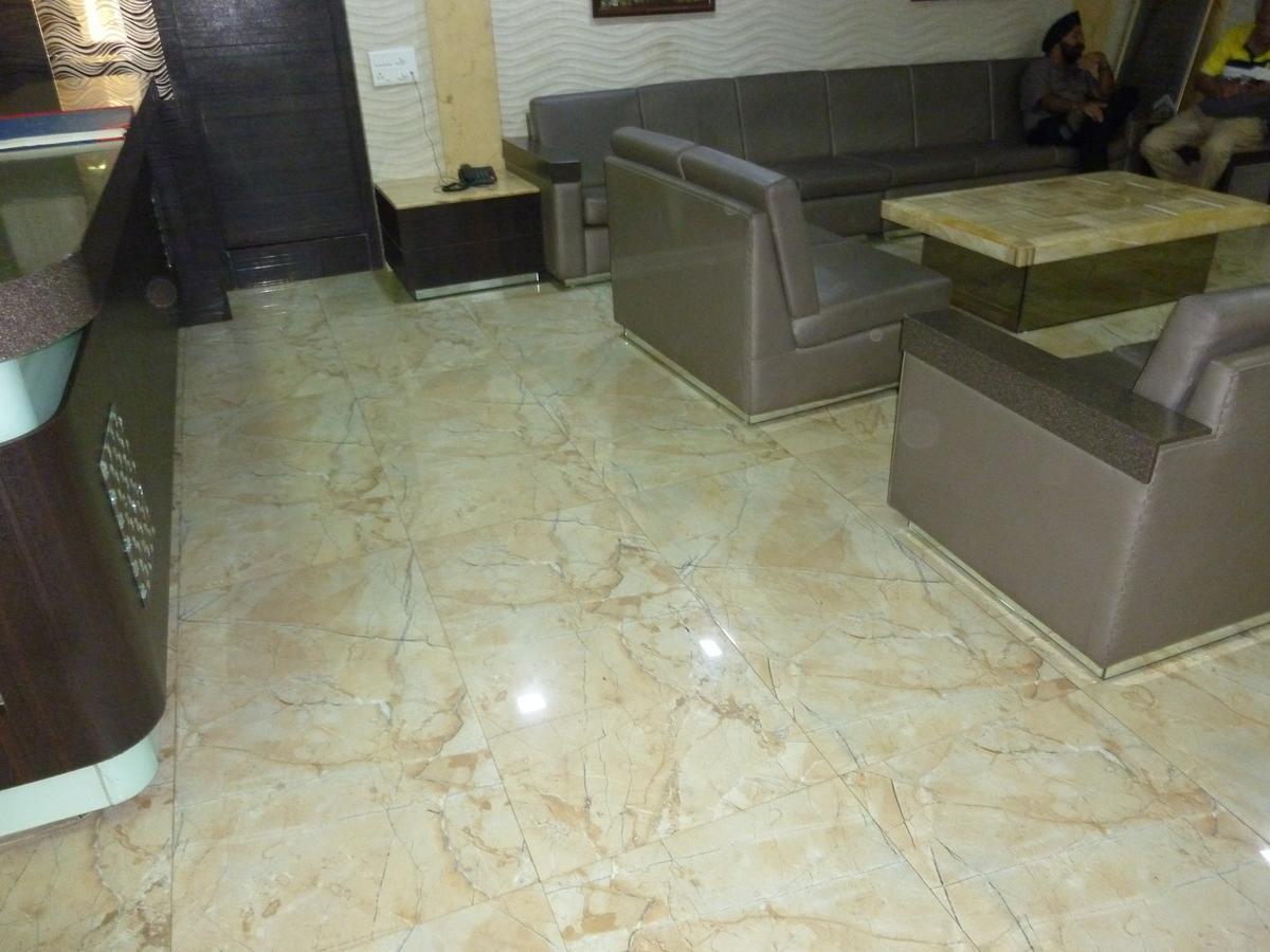 Hotel Regal Palace Мумбай Екстериор снимка